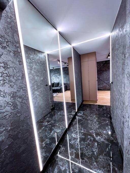 Black Pearl Luxury Apartment Ventspils Ngoại thất bức ảnh